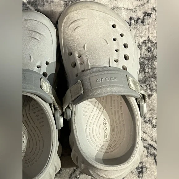 CROCS Kids' Light Gray Sandals - Picture 3 of 5